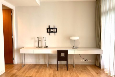 Condominio de 2 dormitorios en Bang Kho Laem, Bangkok, Tailandia № 80839 - foto 11