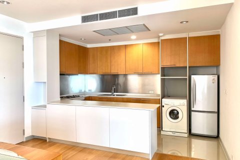 Condominio de 2 dormitorios en Bang Kho Laem, Bangkok, Tailandia № 80840 - foto 5