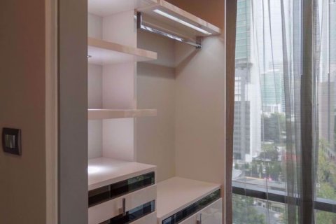 Condominio de 2 dormitorios en Sathon, Bangkok, Tailandia № 80842 - foto 10