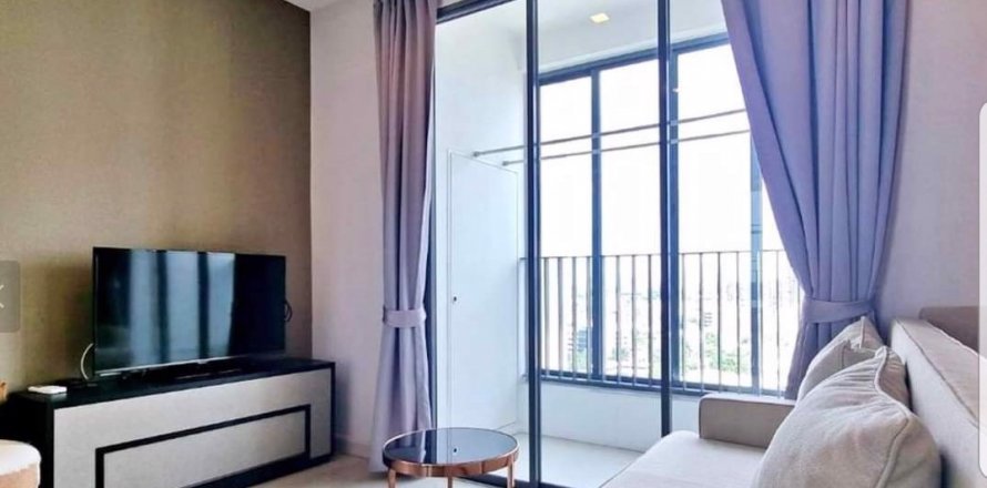 Condominio de 2 dormitorios en Bangkok, Tailandia en Ideo Mobi Sukhumvit 81  № 80844