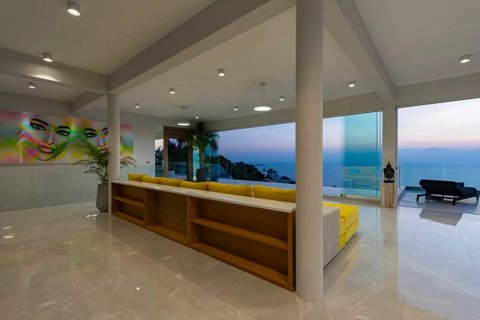 Casa de 4 dormitorios en Ko Samui, Tailandia № 107885 - foto 12