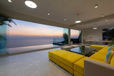Casa de 4 dormitorios en Ko Samui, Tailandia № 107885 - foto 10