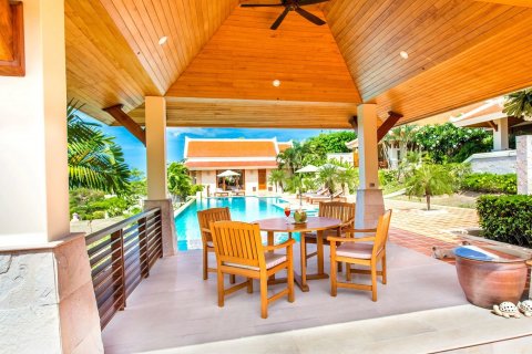 Casa de 9 dormitorios en Ko Samui, Tailandia № 107882 - foto 14