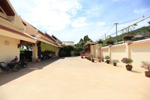 Casa de 9 dormitorios en Ko Samui, Tailandia № 107882 - foto 15
