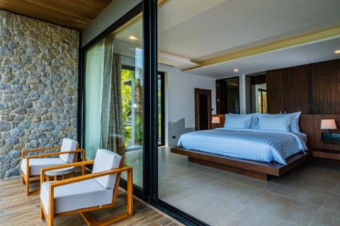 Casa de 5 dormitorios en Ko Samui, Tailandia № 107888 - foto 11
