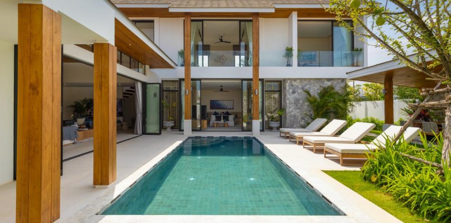 Chalet de 5 dormitorios en Bang Tao, Tailandia № 74284