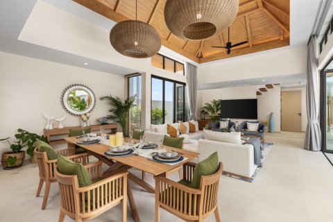 Chalet de 5 dormitorios en Bang Tao, Tailandia № 74284 - foto 9
