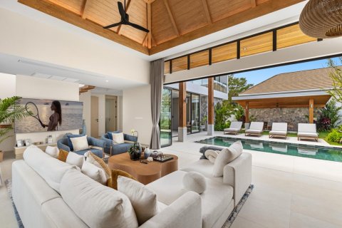 Chalet de 5 dormitorios en Bang Tao, Tailandia № 74284 - foto 8