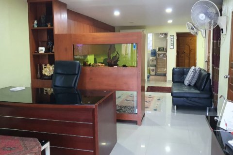 Commercial property in Pattaya, Thailand 300 sq.m. № 106815 - photo 2
