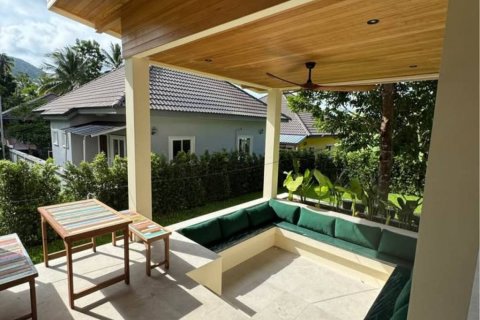 Chalet de 2 dormitorios en Surat Thani, Tailandia № 124439 - foto 8