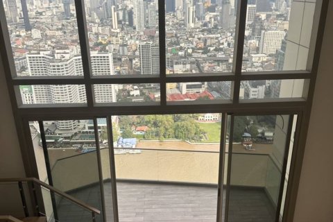 Dúplex de 4 dormitorios en Khlong San, Bangkok, Tailandia № 124435 - foto 7