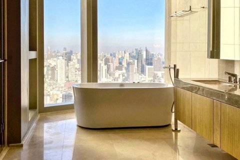 Dúplex de 4 dormitorios en Khlong San, Bangkok, Tailandia № 124435 - foto 3