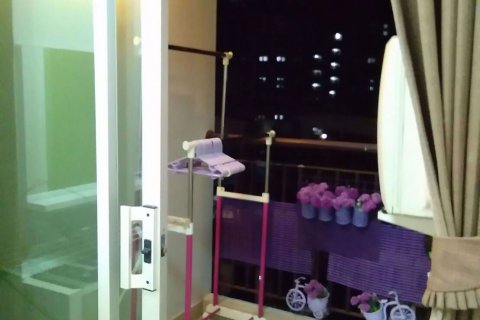 Condominio de 1 dormitorio en Bangkok Yai, Tailandia № 76500 - foto 16