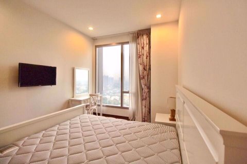 Condominio de 2 dormitorios en Khlong Toei, Bangkok, Tailandia № 76506 - foto 9