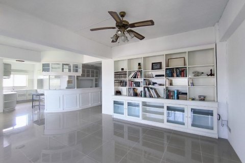 Condominio de 2 dormitorios en Pattaya, Tailandia № 110920 - foto 6