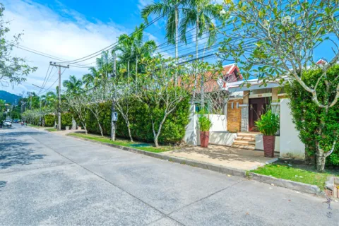 Chalet de 4 dormitorios en Phuket, Tailandia № 110922 - foto 4