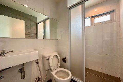 Condominio de 2 dormitorios en Bangkok, Tailandia № 110923 - foto 14