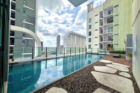 Condominio de 2 dormitorios en Bangkok, Tailandia № 110923 - foto 16