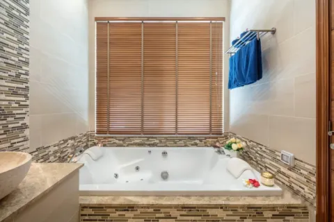 Chalet de 3 dormitorios en Phuket, Tailandia № 107814 - foto 24