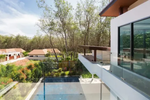 Chalet de 3 dormitorios en Phuket, Tailandia № 107814 - foto 29