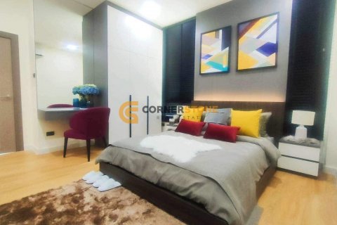 Estudio en Bang Lamung, Tailandia № 100274 - foto 7