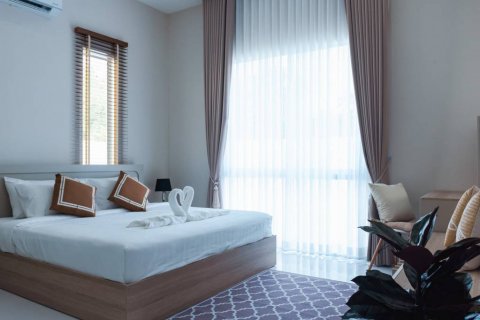 Chalet de 3 dormitorios en Hua Hin, Tailandia № 124595 - foto 10