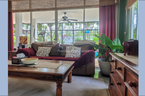 Casa de 4 dormitorios en Bang Lamung, Tailandia № 81113 - foto 3