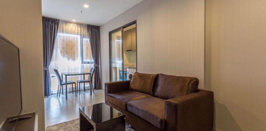 Condo à Bangkok, Thaïlande, 1 chambre à Rhythm Sukhumvit 36-38 № 77824