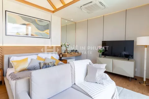 Casa de 3 dormitorios en Bang Tao, Tailandia № 131777 - foto 21