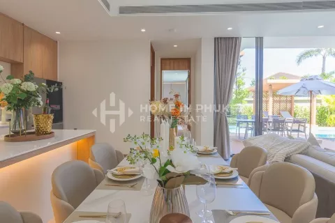 Casa de 3 dormitorios en Bang Tao, Tailandia № 131777 - foto 7