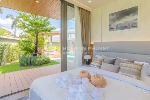 Casa de 3 dormitorios en Bang Tao, Tailandia № 131777 - foto 15