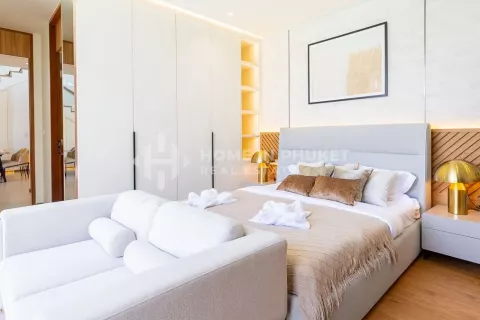 Casa de 3 dormitorios en Bang Tao, Tailandia № 131777 - foto 11