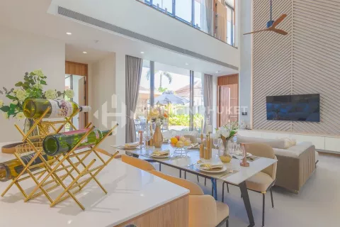 Casa de 3 dormitorios en Bang Tao, Tailandia № 131777 - foto 8