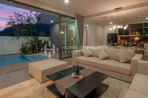Casa de 4 dormitorios en Kathu, Tailandia № 131773 - foto 3
