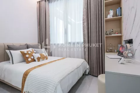 Casa de 4 dormitorios en Chalong, Tailandia № 131778 - foto 19