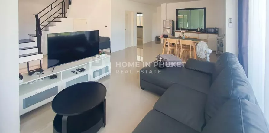Casa de 4 dormitorios en Nai Yang, Tailandia № 131774