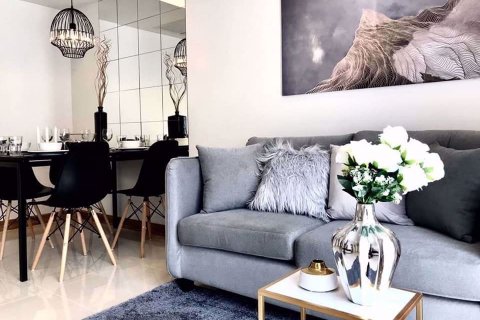 Condominio de 1 dormitorio en Watthana, Bangkok, Tailandia № 79035 - foto 2