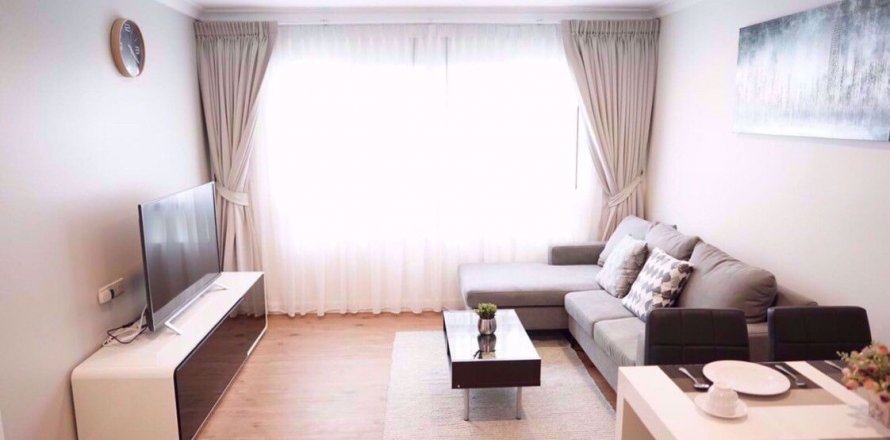 Condominio de 2 dormitorios en Watthana, Bangkok, Tailandia № 79040