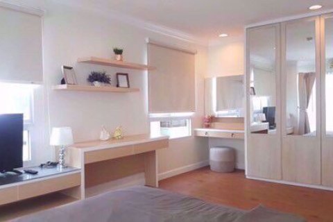 Condominio de 2 dormitorios en Watthana, Bangkok, Tailandia № 79040 - foto 8