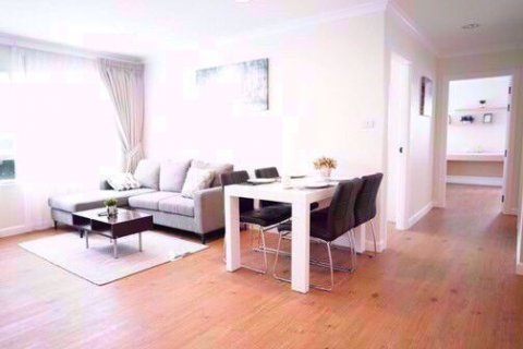Condominio de 2 dormitorios en Watthana, Bangkok, Tailandia № 79040 - foto 2