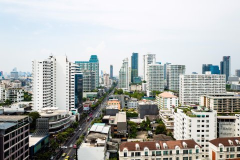 Condominio de 2 dormitorios en Watthana, Bangkok, Tailandia № 79036 - foto 18