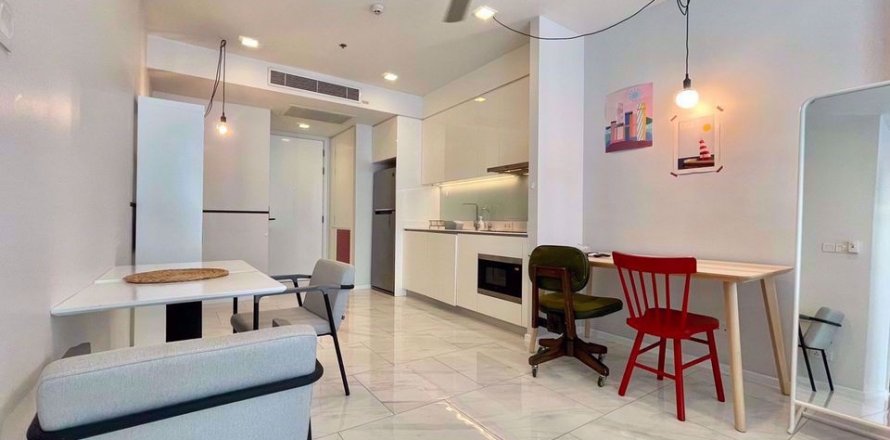 Кондоминиум с 2 спальнями в Бангкоке, Таиланд в HYDE SUKHUMVIT 11 № 85382