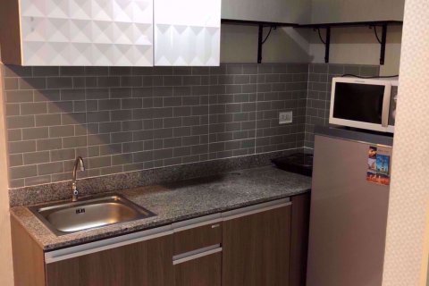 Condominio de 1 dormitorio en Bang Rak, Bangkok, Tailandia № 85378 - foto 5