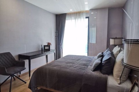 Condominio de 3 dormitorios en Khlong Toei, Bangkok, Tailandia № 85379 - foto 10