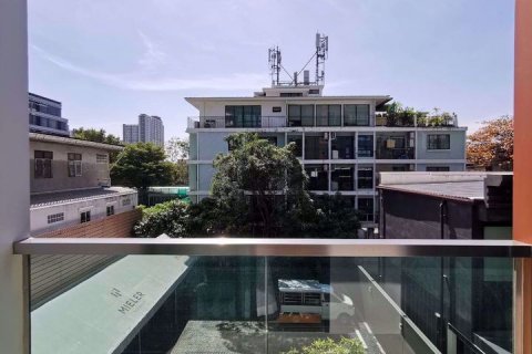 Condominio de 3 dormitorios en Khlong Toei, Bangkok, Tailandia № 85379 - foto 19