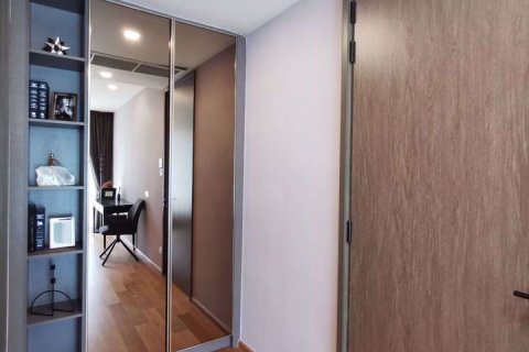 Condominio de 3 dormitorios en Khlong Toei, Bangkok, Tailandia № 85379 - foto 14