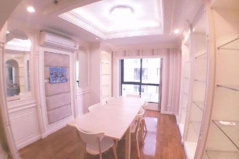 Penthouse in Watthana, Bangkok, Thailand 4 Schlafzimmer № 85380 - Foto 3
