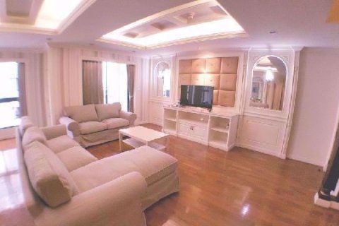 Penthouse à Watthana, Bangkok, Thaïlande 4 chambres № 85380
