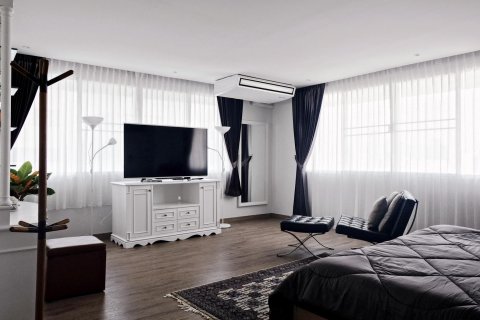 คอนโดมิเนียมในวัฒนา, กรุงเทพฯ, ประเทศไทย, 3 ห้องนอน № 123805 - รูปถ่าย 2