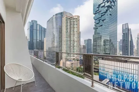 Condominio de 1 dormitorio en Bang Rak, Bangkok, Tailandia № 124039 - foto 3